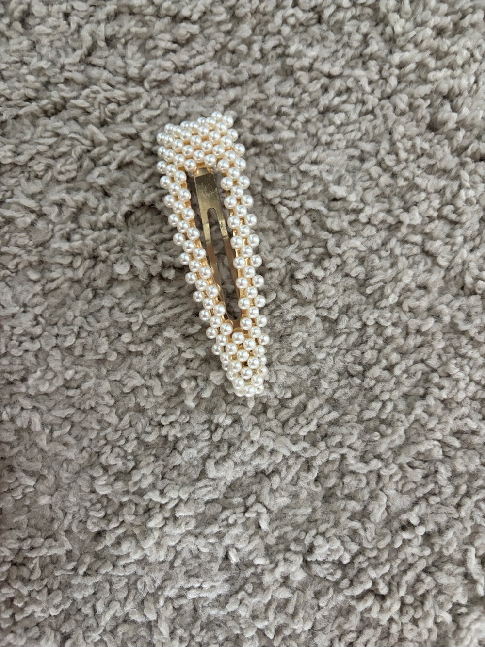 Pearl-Embellished Snap Hair Clip - Cream
